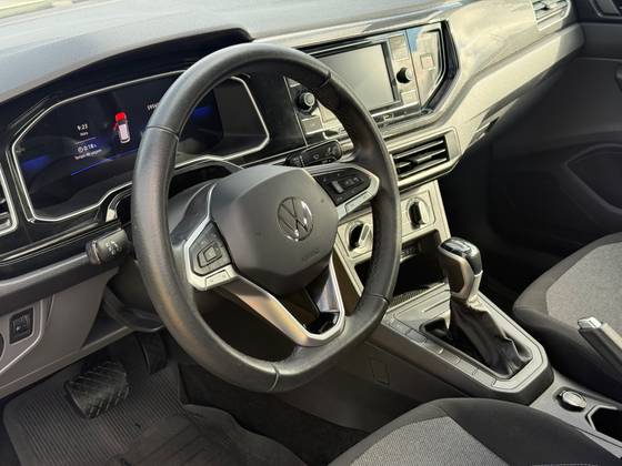 VOLKSWAGEN VIRTUS 1.0 170 TSI AUTOMÁTICO VOLKSWAGEN VIRTUS 1.0 170 TSI AUTOMÁTICO